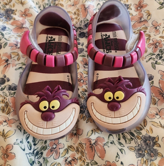 Mini Melissa Kids' Pink and Purple Cheshire Cat Sandals - Picture 1 of 3